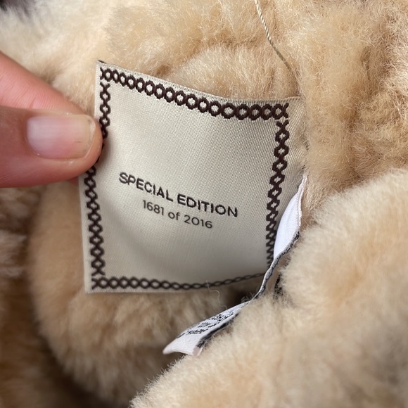 Rate special edition Beautiful cozy UGG boots - Picture 2 of 10